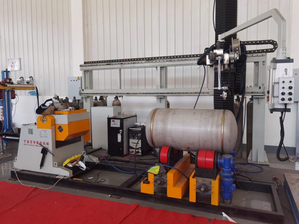 BHLM系列龙门式直环缝自动焊机